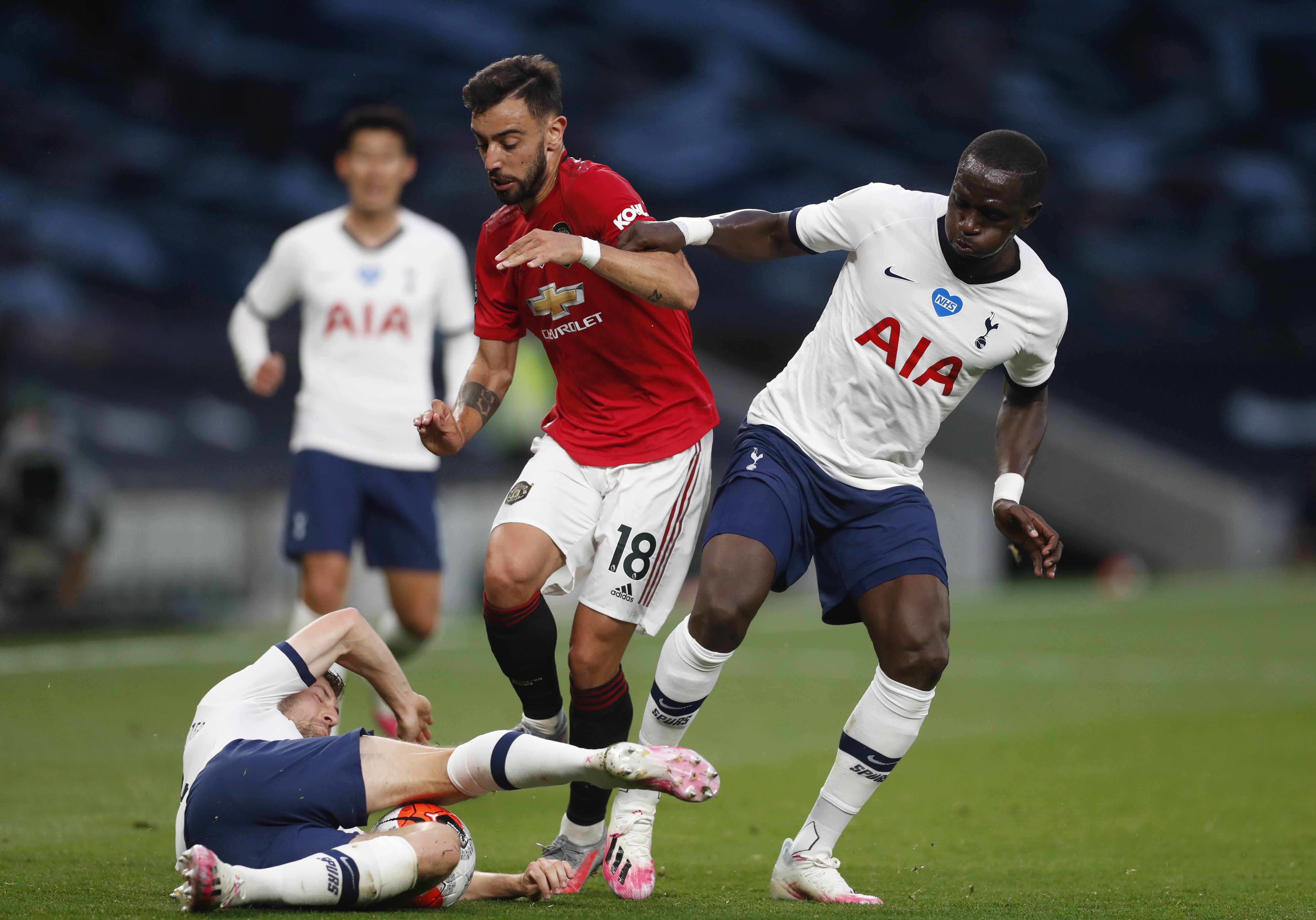 整到四后卫 整到四后卫